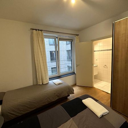 Lichtrijk Mooi Appartement Met Zicht Op Hof Van Roosendael Anvers Exterior foto