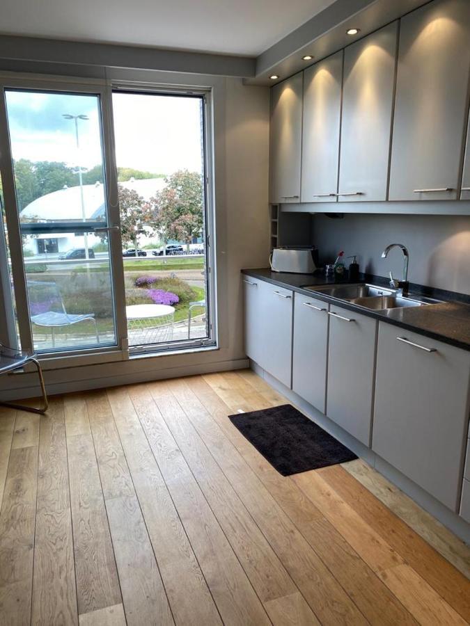 Lichtrijk Mooi Appartement Met Zicht Op Hof Van Roosendael Anvers Exterior foto