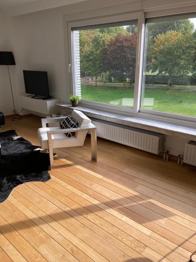 Lichtrijk Mooi Appartement Met Zicht Op Hof Van Roosendael Anvers Exterior foto